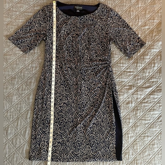 Connected Apparel Faux Wrap Dress Navy and Tan, Women’s Size 14 Petite 14P - Picture 7 of 8